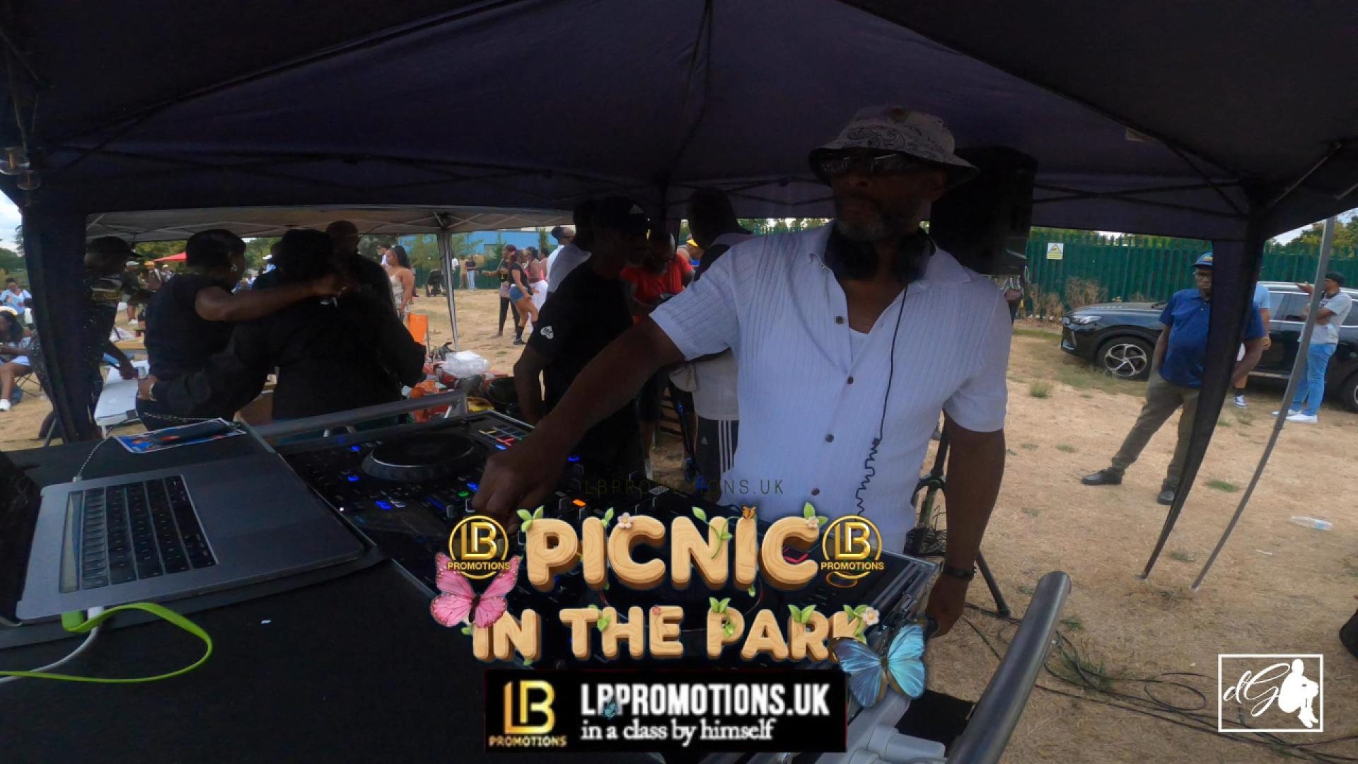 PICNIC IN THE PARK